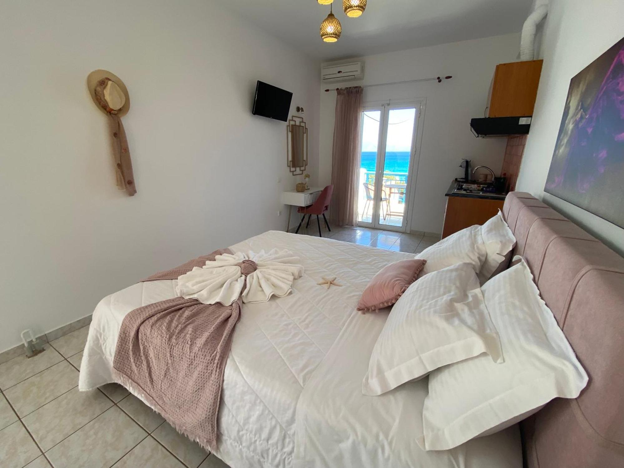 Athena Kythera Diakofti Buitenkant foto